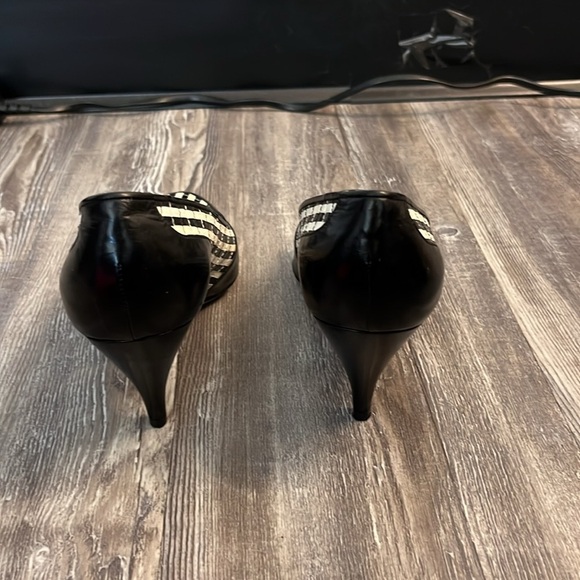 Vintage Gucci Classic Striped Woven Leather Pumps Size 36.5 - Picture 4 of 11